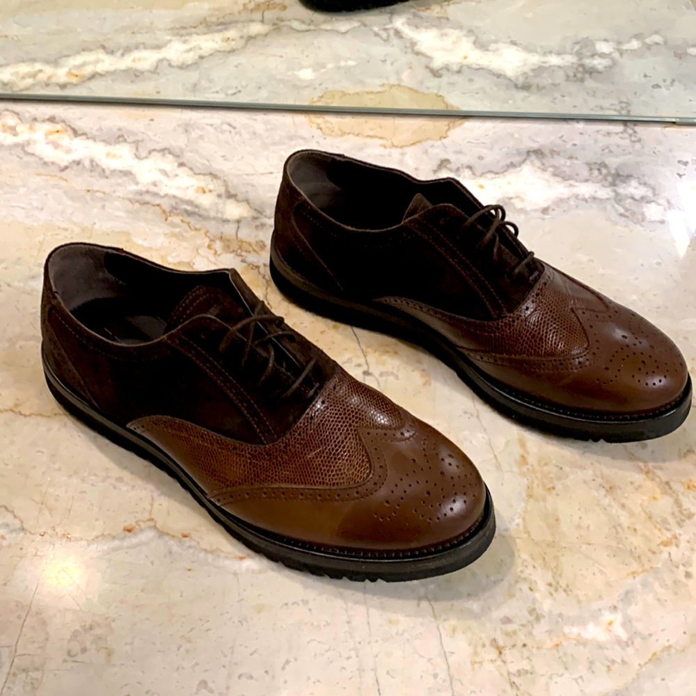 Emporio Armani Oxfords, US 9 1/2 UK 8 1/2, New Never Worn W/Dust Bag